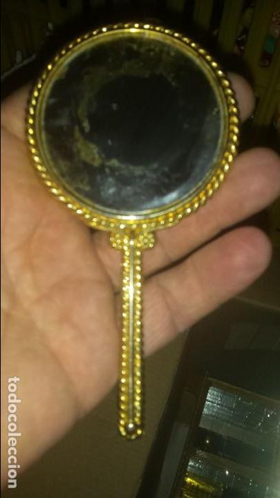 Antig&uuml;edades: ANTIGUO ESPEJO CON BORDADO EN HILO - Foto 2