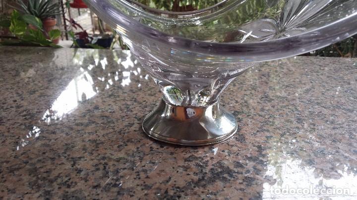 Antig&uuml;edades: antiguo centro de mesa de cristal - Foto 5