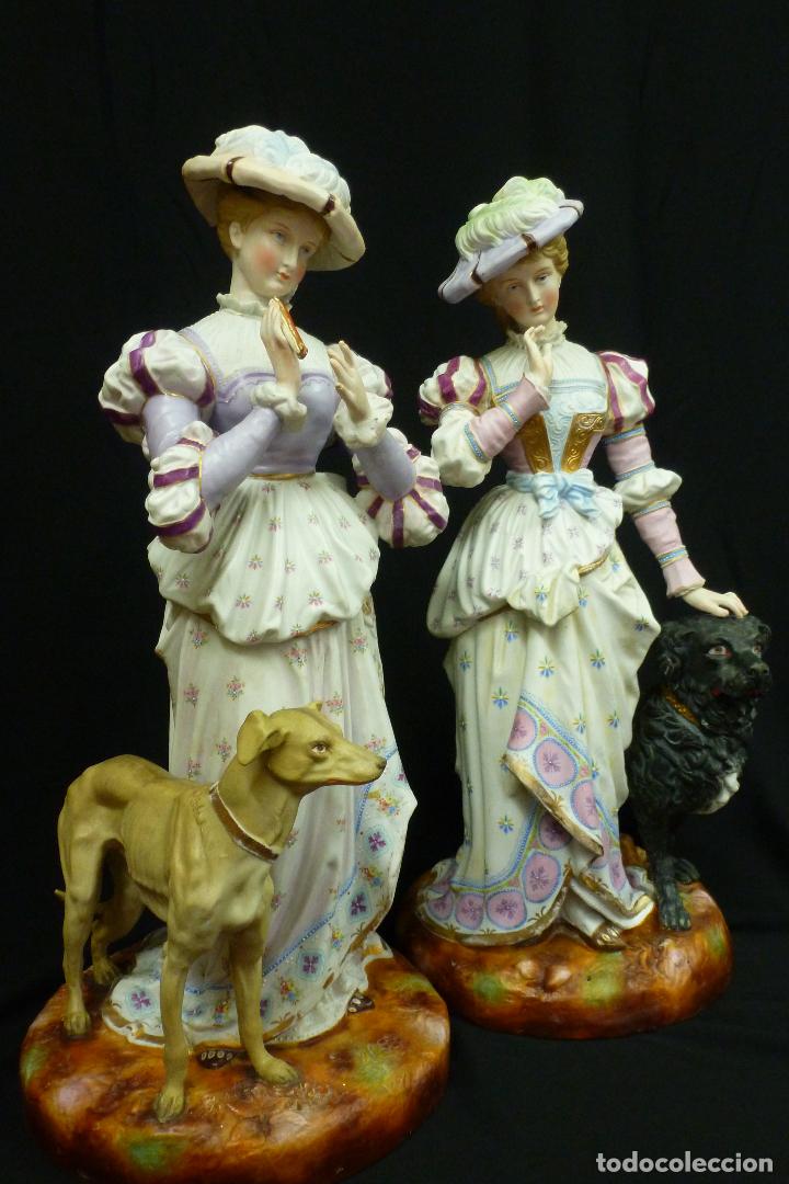 Antig&uuml;edades: GRAN PAREJA DE PORCELANA DE BISCUIT - Foto 1