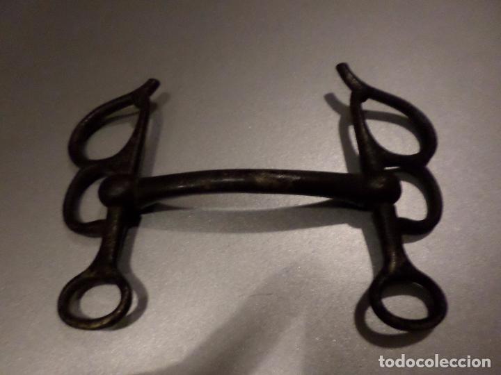 Antig&uuml;edades: BOCADO CABALLO - Foto 1