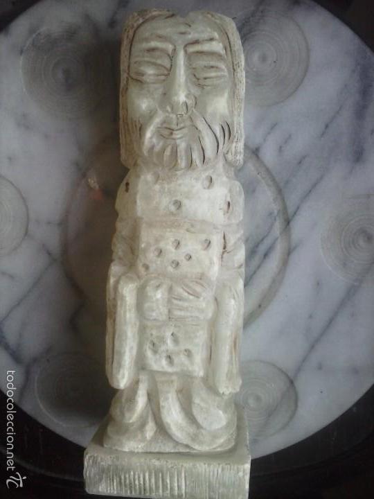 Antig&uuml;edades: FIGURA ORIENTAL DE ALABASTRO. - Foto 1