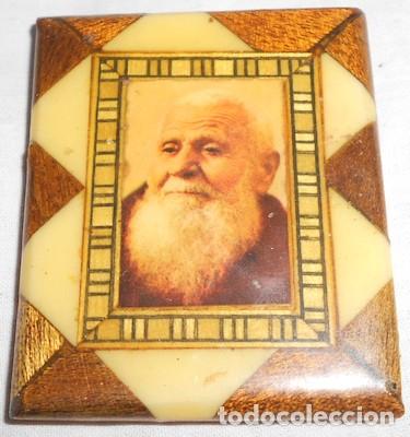 Antig&uuml;edades: IM&Aacute;GEN DE FRAY LEOPOLDO EN MADERA - Foto 1