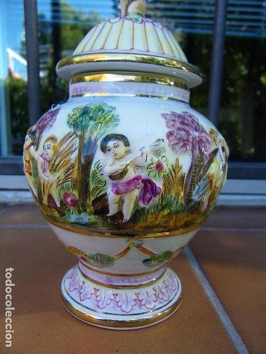 Antig&uuml;edades: CENTRO-JARRON CAPODIMONTE - Foto 9