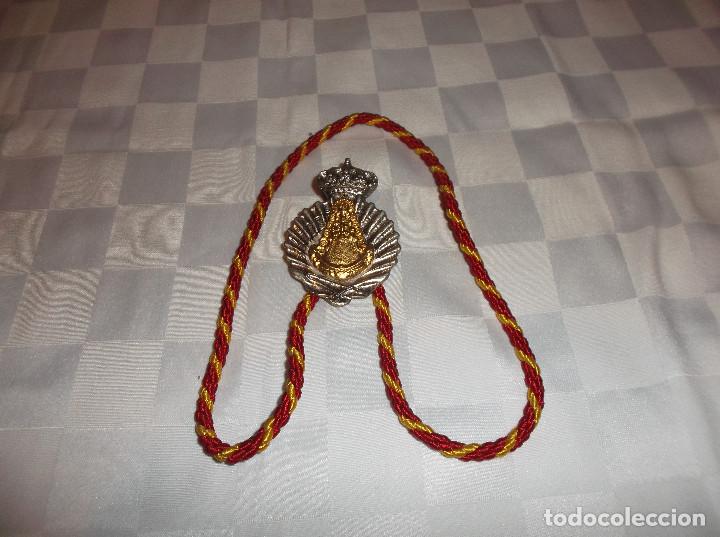 medalla de la virgen del rocio cordon de una he - Comprar Medallas