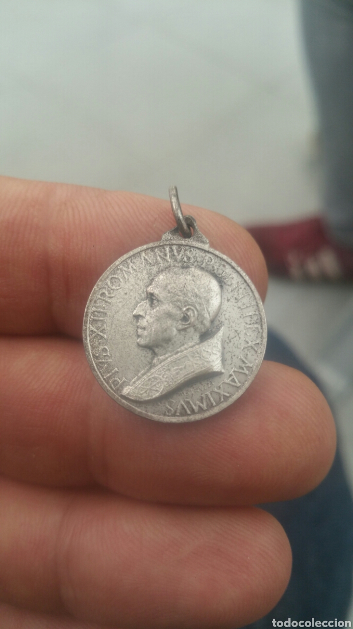 Antig&uuml;edades: Medalla religiosa P&iacute;o XII - Foto 1