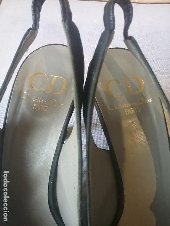 Antig&uuml;edades: BELLOS ZAPATOS DIOR PARIS - Foto 3