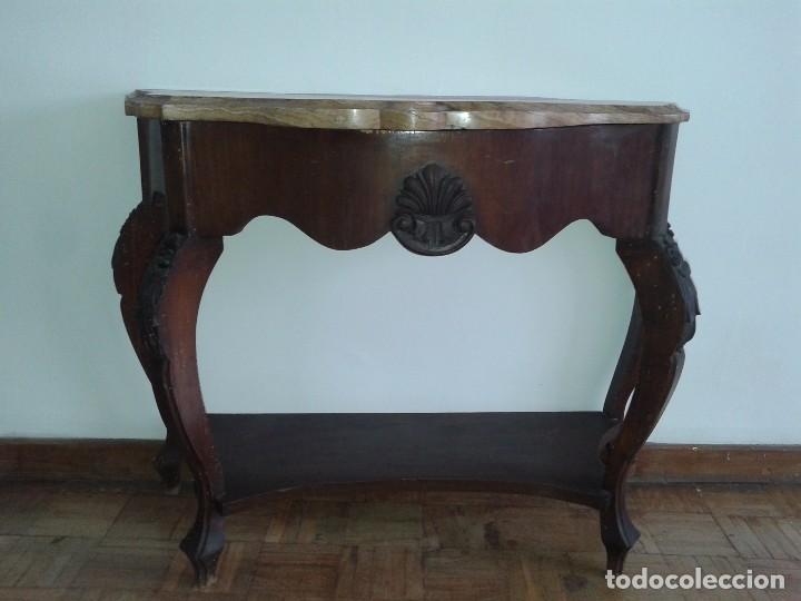 Antig&uuml;edades: MESA TALLA TAPA MARMOL - Foto 1