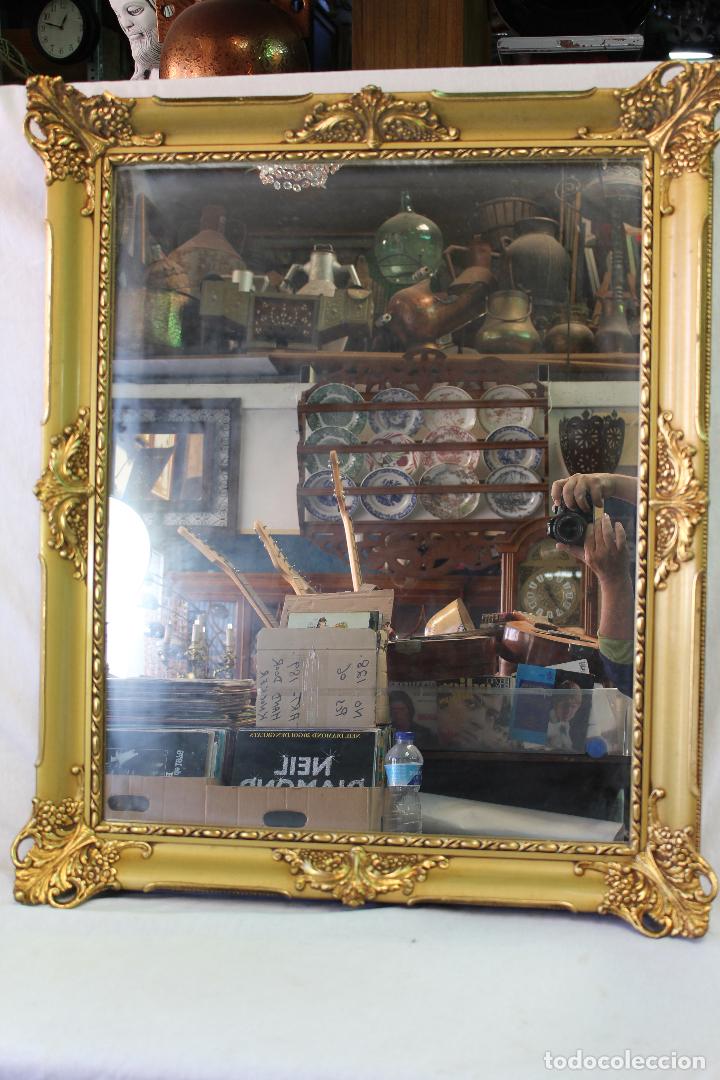Antig&uuml;edades: espejo en madera dorada - Foto 1