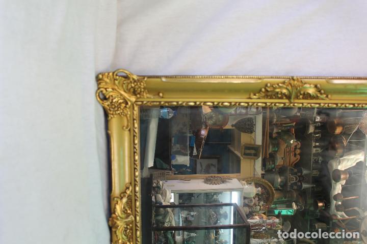 Antig&uuml;edades: espejo en madera dorada - Foto 3