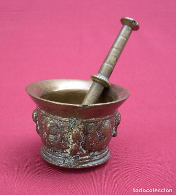 Antig&uuml;edades: Antiguo mortero S. XVIII bronce