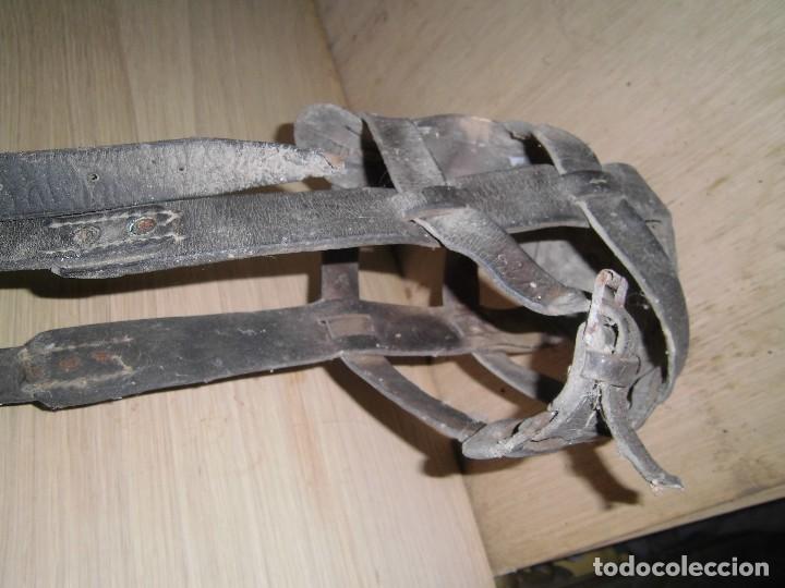 Antig&uuml;edades: bozal antiguo para mula - Foto 7