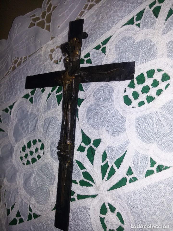 Antig&uuml;edades: ORIGINAL CRUCIFIJO DE FORJA Y CLAVOS - Foto 6