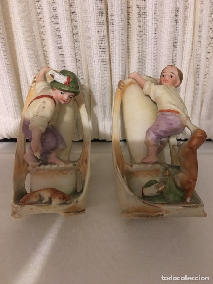 Antig&uuml;edades: Pareja de palilleros de biscuitt - Foto 2