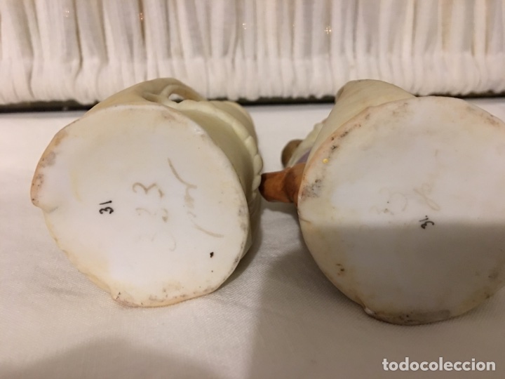 Antig&uuml;edades: Pareja de palilleros de biscuitt - Foto 4