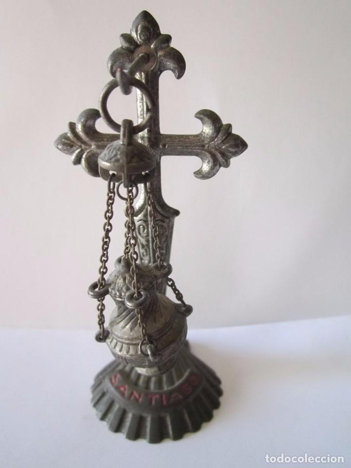 Antig&uuml;edades: (1) CRUZ DE SANTIAGO CON BOTAFUMEIRO - Foto 2