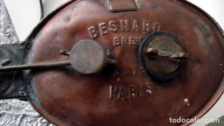 Antig&uuml;edades: Fumigadora de cobre de Paris. - Foto 2