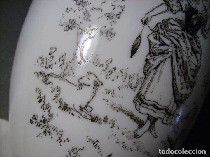 Antig&uuml;edades: JARR&Oacute;N  DE  OPALINA  BLANCA - Foto 13
