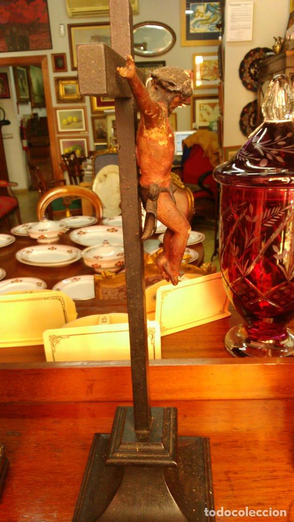 Antig&uuml;edades: Talla de madera policromada S.XVII - Foto 2