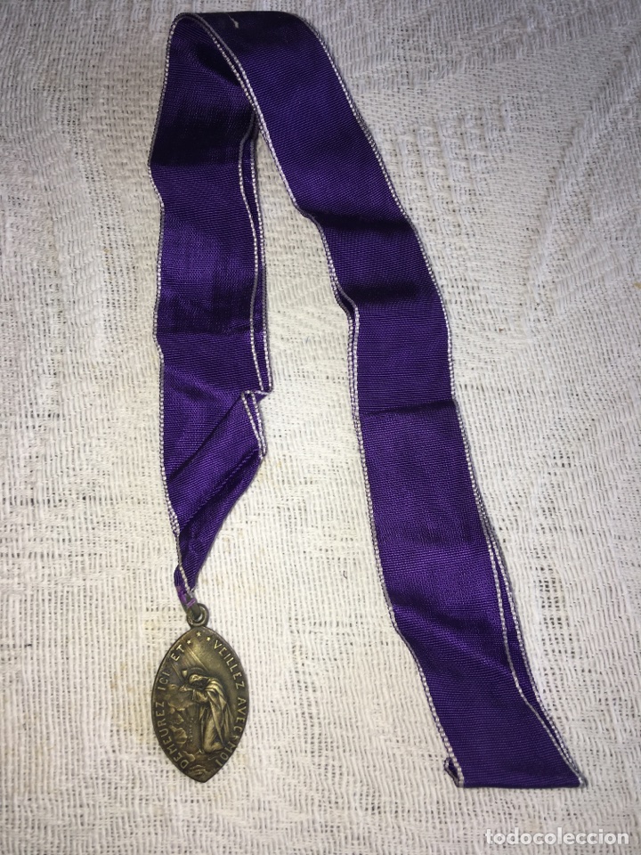 Antig&uuml;edades: Medalla escapulario - Foto 1
