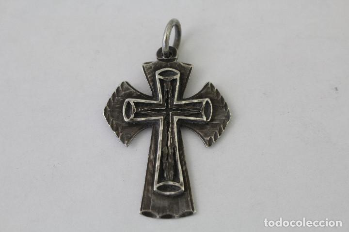 Antig&uuml;edades: cruz antigua en plata de ley - Foto 1