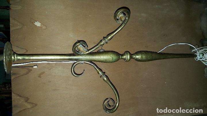 Antig&uuml;edades: LAMPARA PIE BRONCE - Foto 2