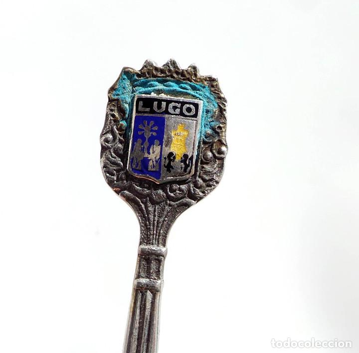 Antig&uuml;edades: CUCHARILLA DE PLATA ESCUDO DE LUGO - Foto 2