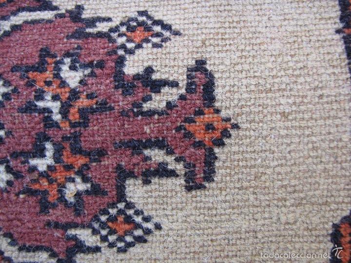 Antig&uuml;edades: Alfombra turcomana. Nudos - Foto 11