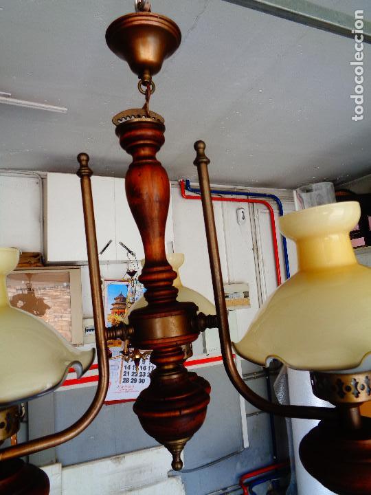 Antig&uuml;edades: Lampara con quinqu&eacute;s vintage - Foto 4
