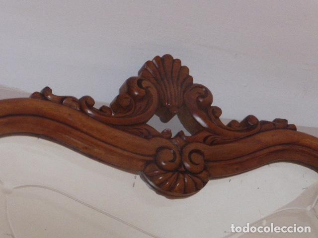 Antig&uuml;edades: ANTIGUO ESPEJO DE MADERA TALLADA - Foto 3