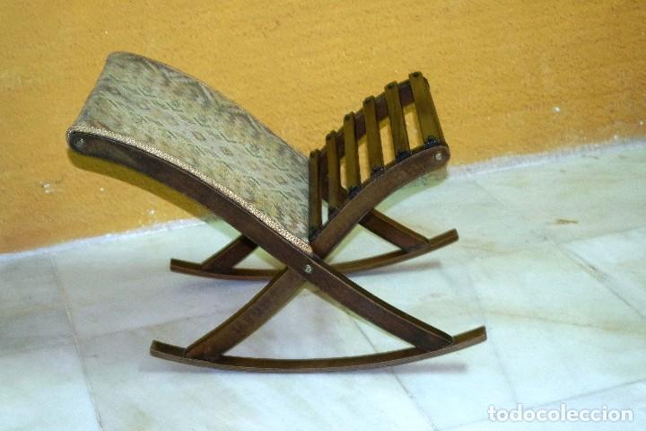 Antig&uuml;edades: BANQUETA MECEDORA. REF. 5938 - Foto 1