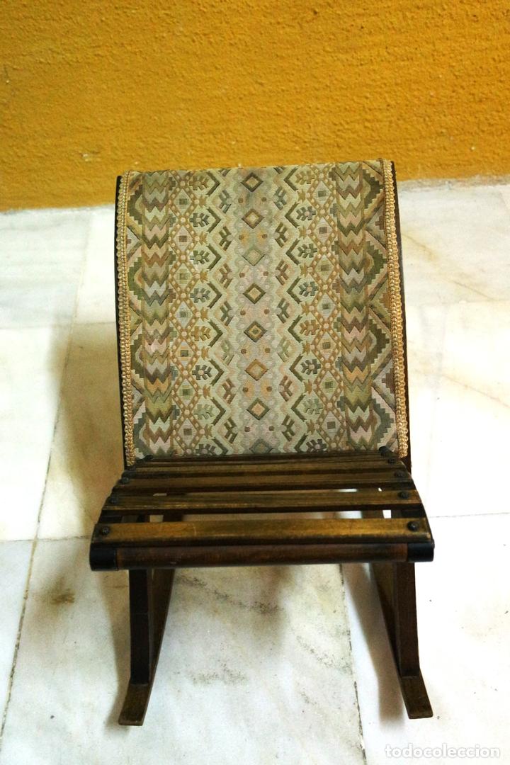 Antig&uuml;edades: BANQUETA MECEDORA. REF. 5938 - Foto 2
