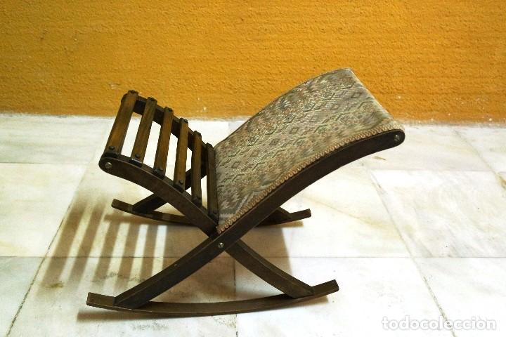 Antig&uuml;edades: BANQUETA MECEDORA. REF. 5938 - Foto 3