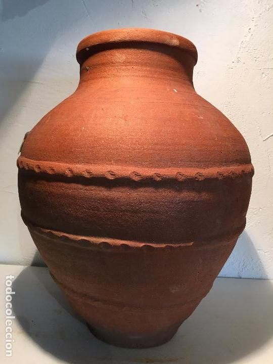 Antig&uuml;edades: - ANTIGUA TINAJA DE BARRO - Foto 1