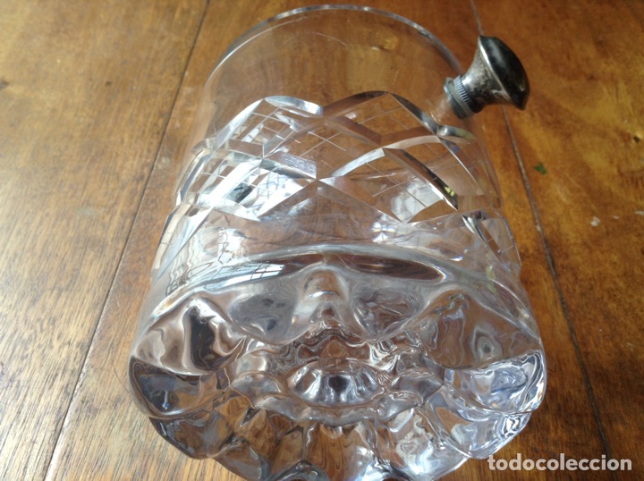 Antig&uuml;edades: Cubitera cristal con asas de plata - Foto 2