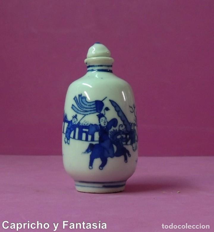 Antig&uuml;edades: Botellita de rap&eacute; n&ordm; 1052 - Foto 1