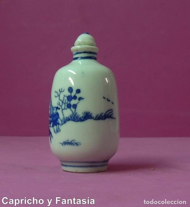 Antig&uuml;edades: Botellita de rap&eacute; n&ordm; 1052 - Foto 2