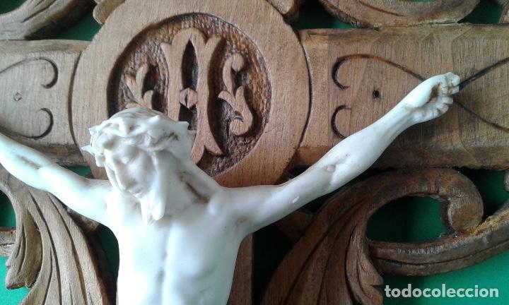 Antig&uuml;edades: CRUCIFIJO DE BISCUIT Y MADERA - Foto 6