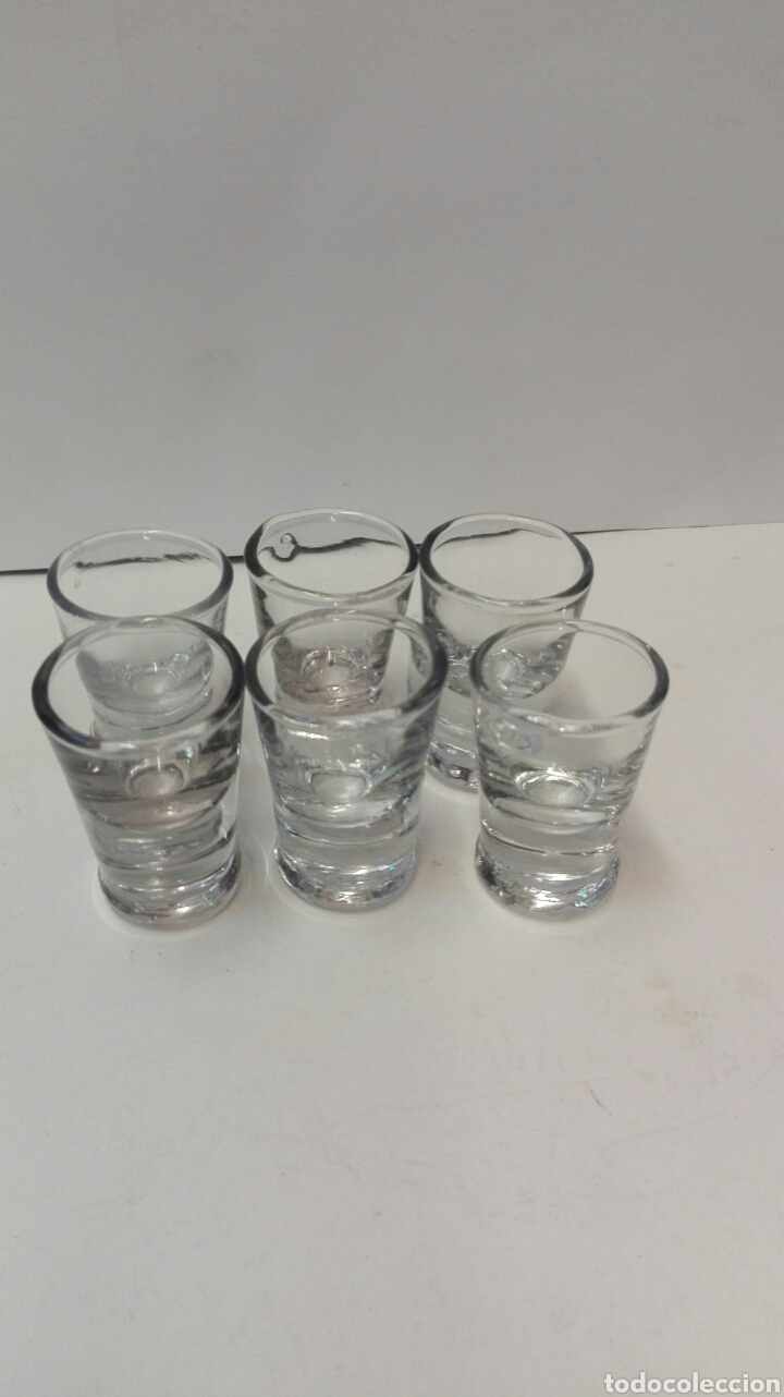 Antig&uuml;edades: Vasos para chupito - Foto 1