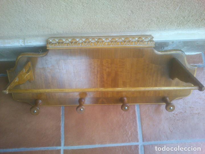 Antig&uuml;edades: ANTIGUO Perchero 4 perchas - Foto 4