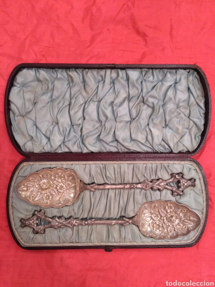 Antig&uuml;edades: Cucharas victorianas plateadas con su estuche - Foto 1