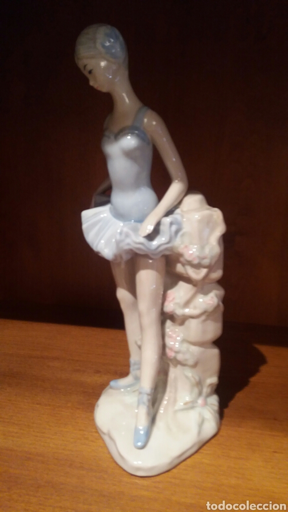 Antig&uuml;edades: FIGURA PORCELANA - Foto 1