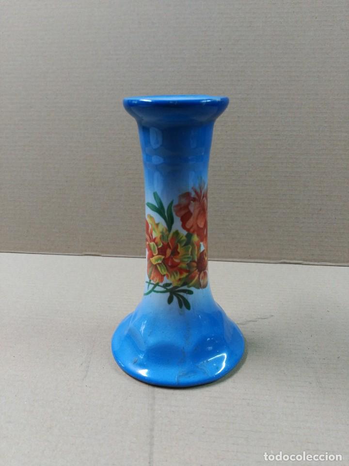 Antig&uuml;edades: Candelabro de porcelana - Foto 5