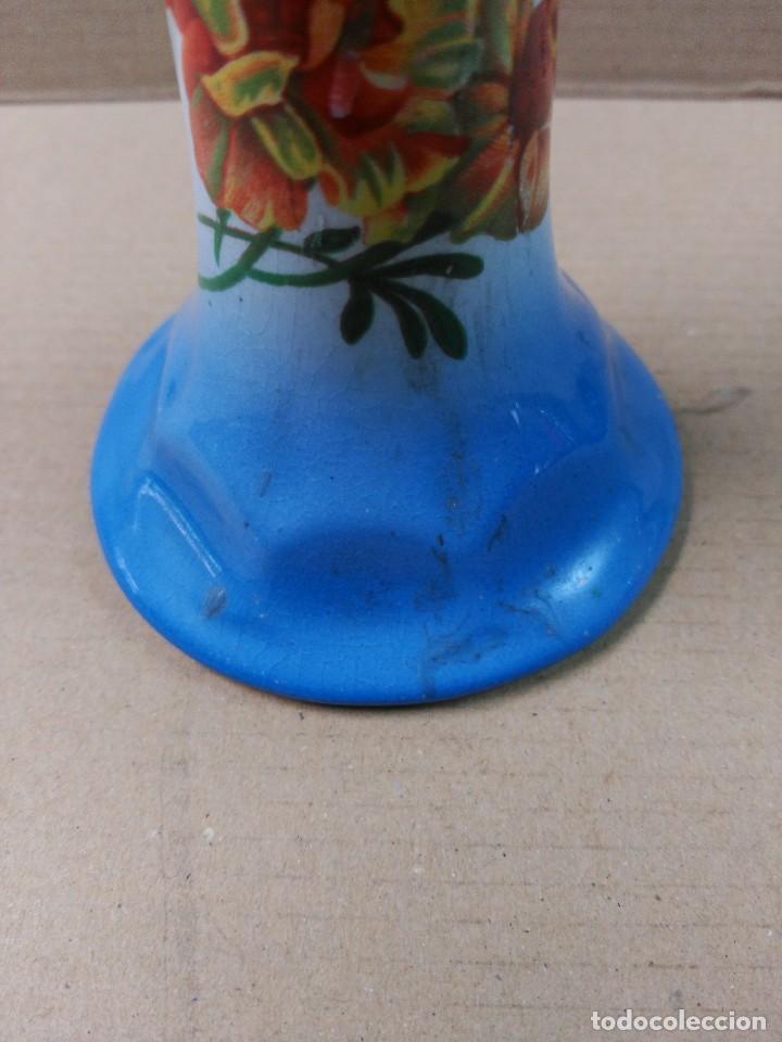 Antig&uuml;edades: Candelabro de porcelana - Foto 7