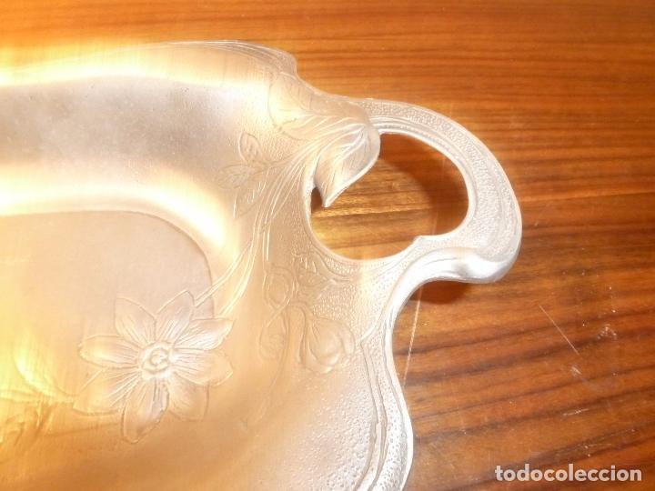 Antig&uuml;edades: bandeja de esta&ntilde;o - Foto 6