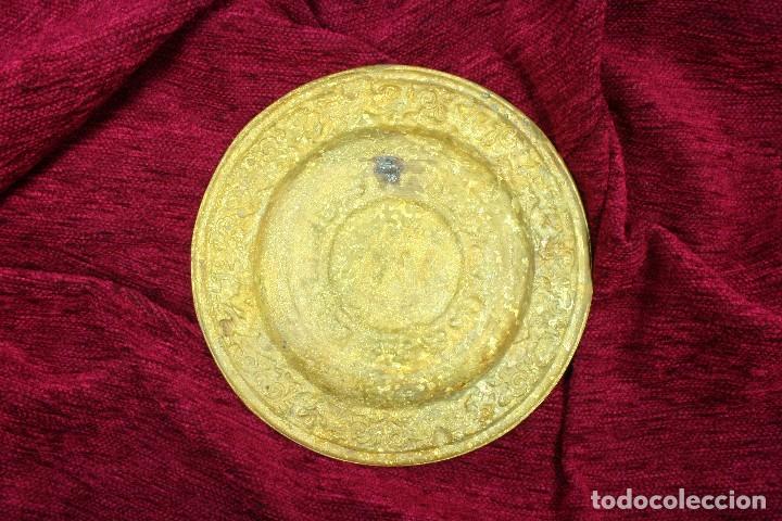 Antig&uuml;edades: Plato estilo Renacimiento. S.XX - Foto 4