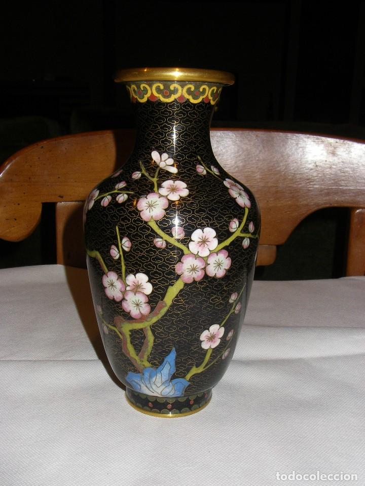 Antig&uuml;edades: Jarr&oacute;n Cloisonn&eacute; chino, 21cm. - Foto 1