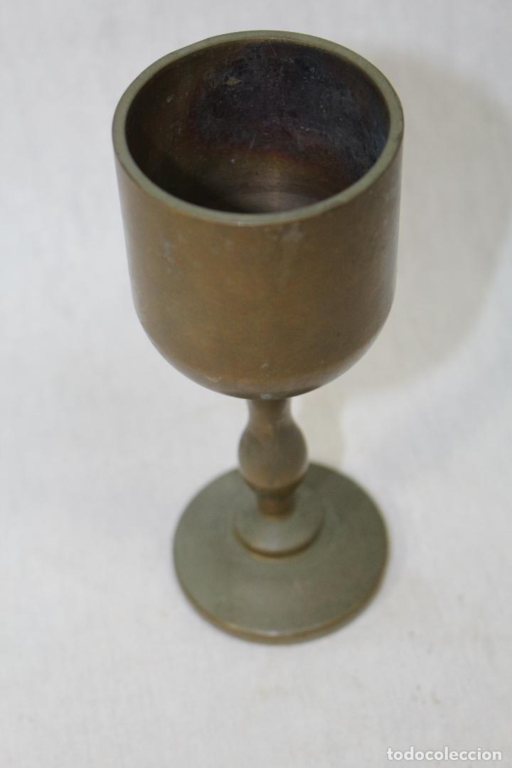 Antig&uuml;edades: copa en bronce - Foto 5
