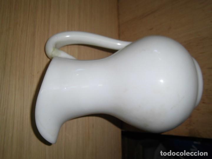 Antig&uuml;edades: jarra de porcelana blanca, - Foto 5