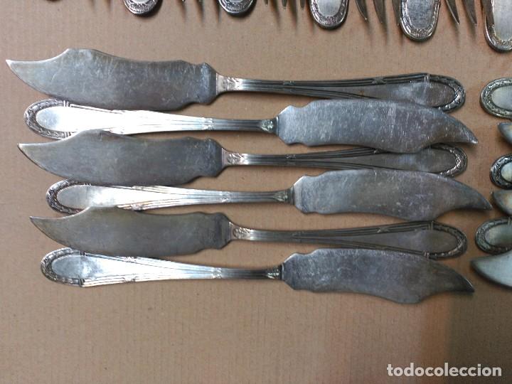Antig&uuml;edades: Cuberteria de metal plateado (69 piezas) - Foto 8