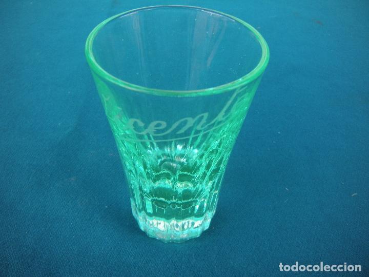 Antig&uuml;edades: ANTIGUO VASO VERDE VICENTE - Foto 1